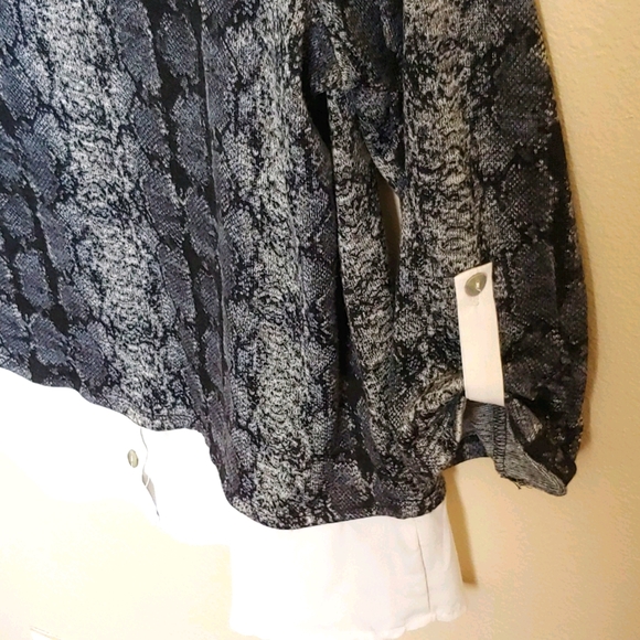 Pullover top snakeprint Med - Picture 2 of 4